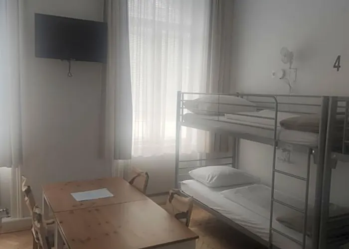Ch-hostel
