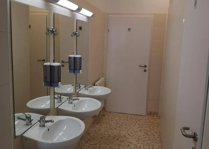 Ch-hostel Хостел *